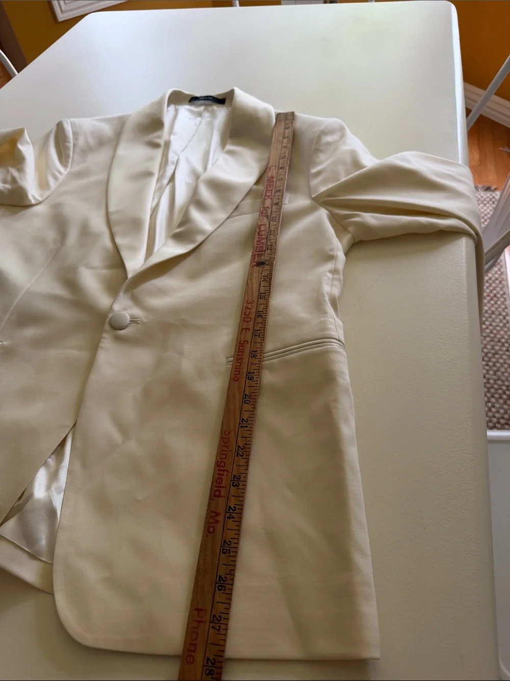 Todd Snyder Cream Tuxedo Jacket Sz 40S.  New.  SEE PICTURES